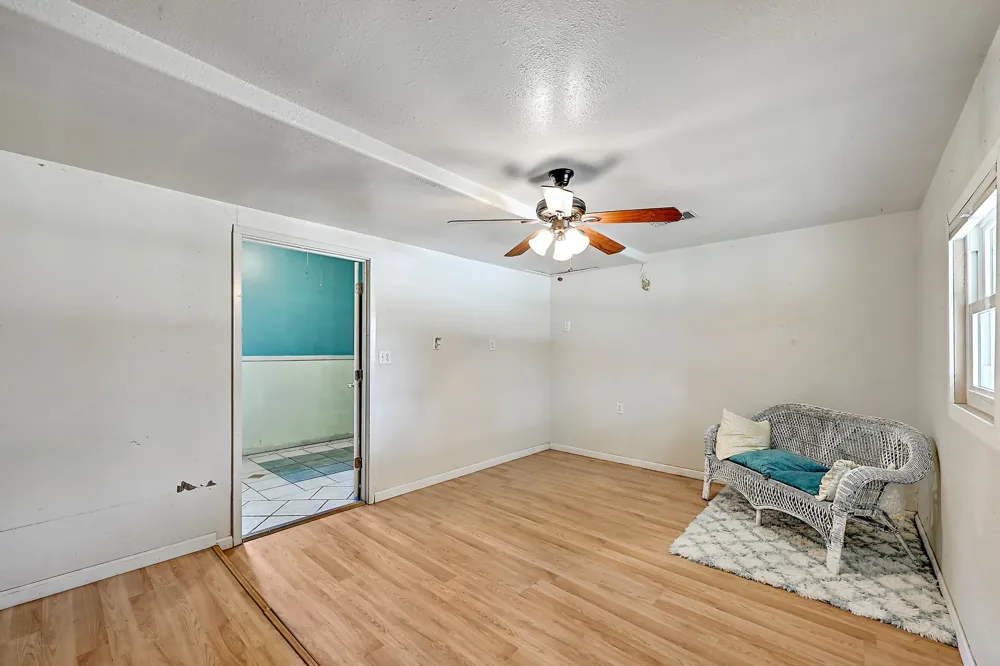 135 E Hickory Drive Granite Shoals, TX 78654