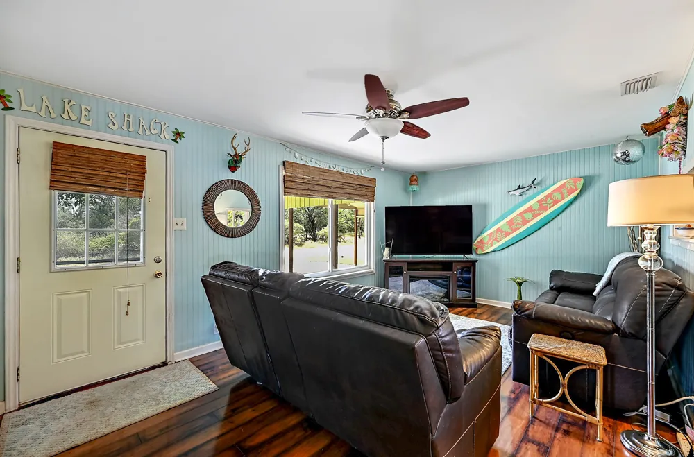 135 E Hickory Drive Granite Shoals, TX 78654