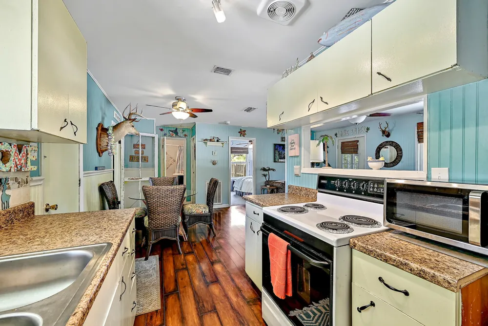 135 E Hickory Drive Granite Shoals, TX 78654