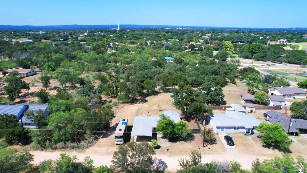 135 E Hickory Drive Granite Shoals, TX 78654