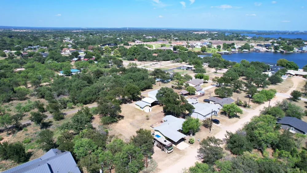 135 E Hickory Drive Granite Shoals, TX 78654