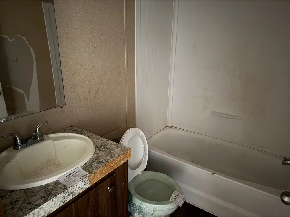 309 Oak Arbor Trail Del Valle, TX 78617