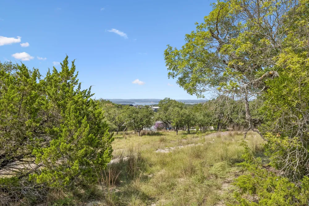 194 nighthawk Lane Canyon Lake, TX 78133