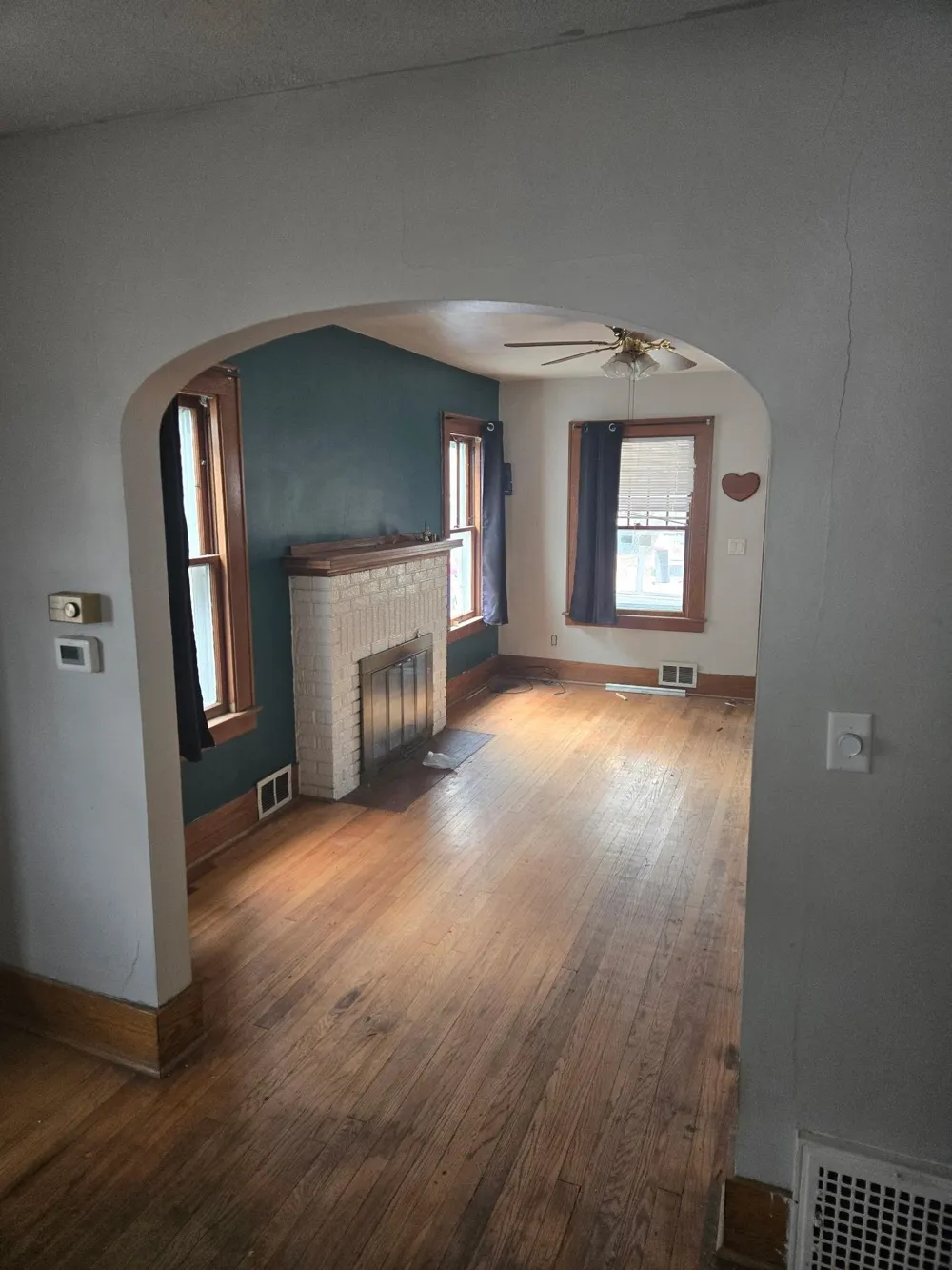 1817 Maplewood Avenue Lansing City, MI 48910