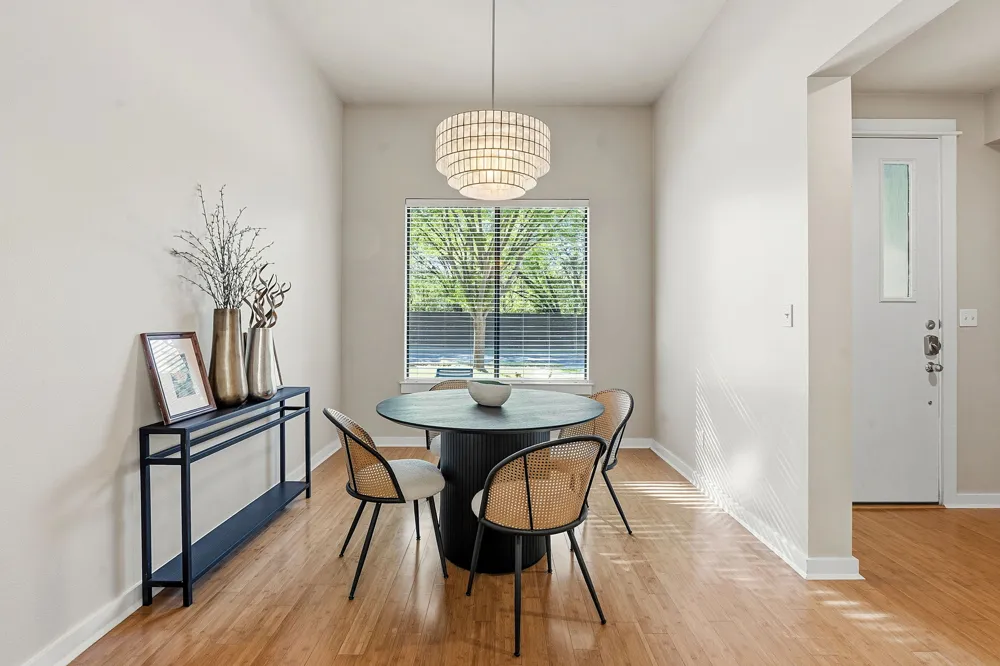2911 Corbin Lane Austin, TX 78704