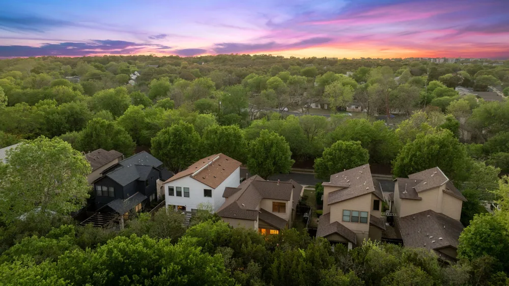 2911 Corbin Lane Austin, TX 78704