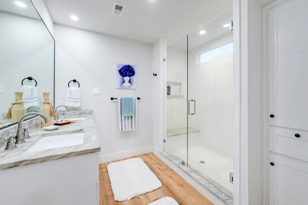 213 Overlook Court Wimberley, TX 78676
