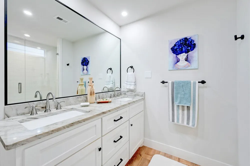 213 Overlook Court Wimberley, TX 78676