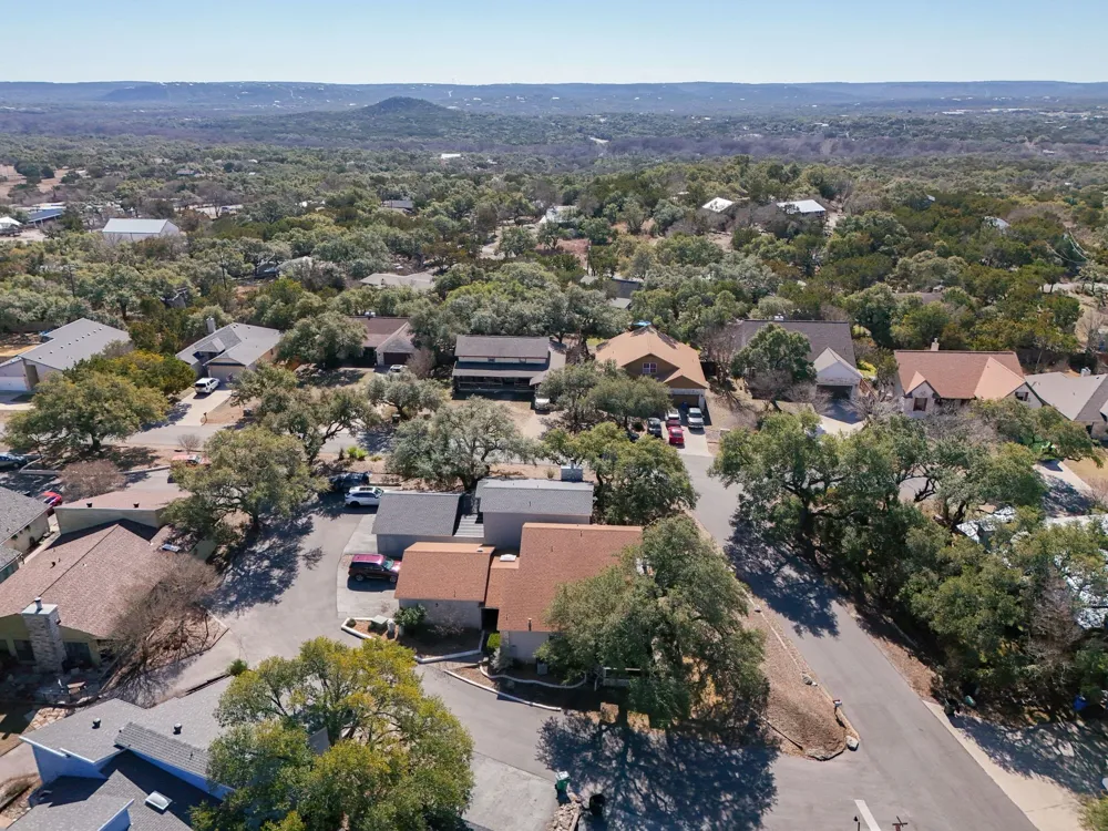 213 Overlook Court Wimberley, TX 78676