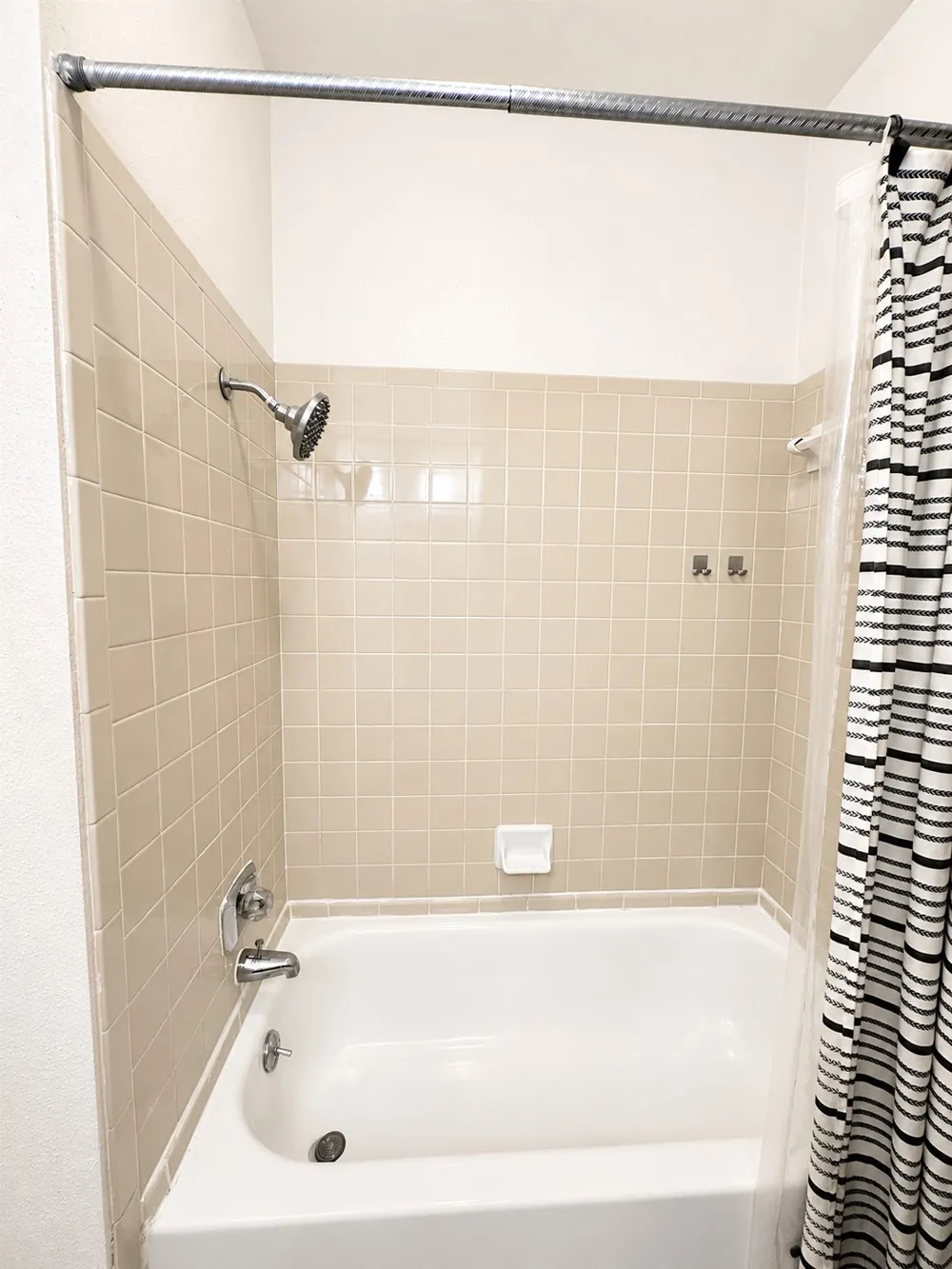 2801 Rio Grande Street #203 Austin, TX 78705