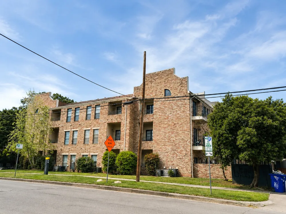 2801 Rio Grande Street #203 Austin, TX 78705