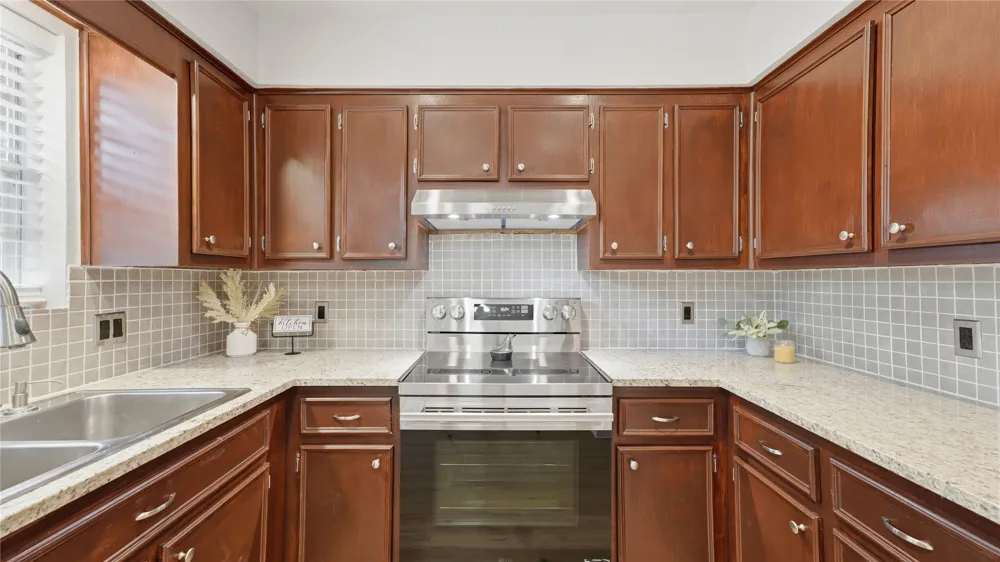 52 Persimmon Drive Wimberley, TX 78676