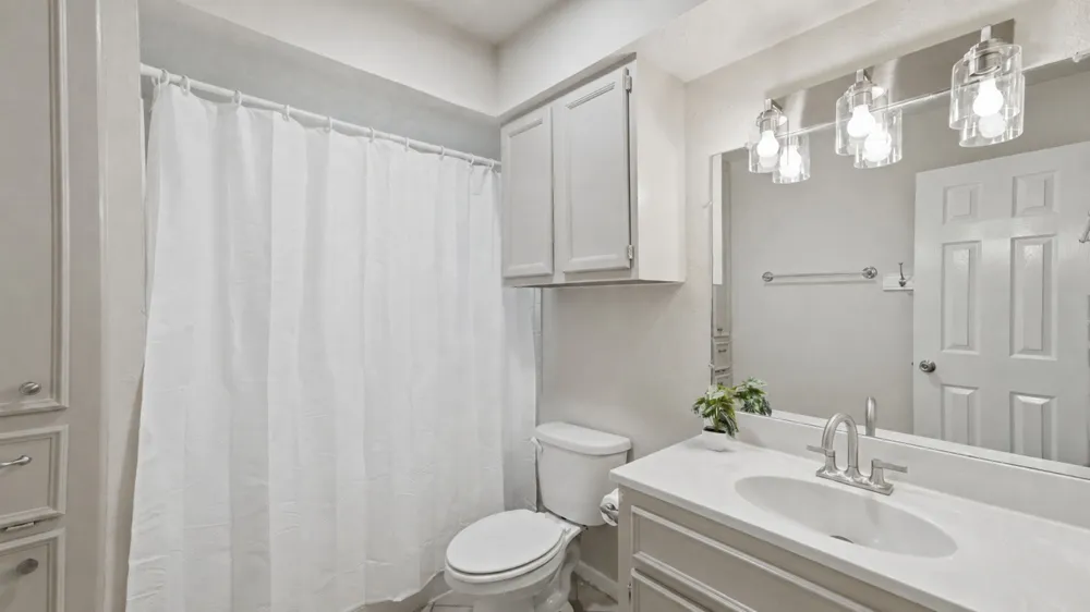 52 Persimmon Drive Wimberley, TX 78676