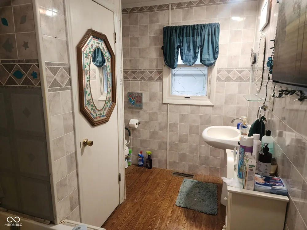 7101 E Washburn Drive Monticello, IN 47960
