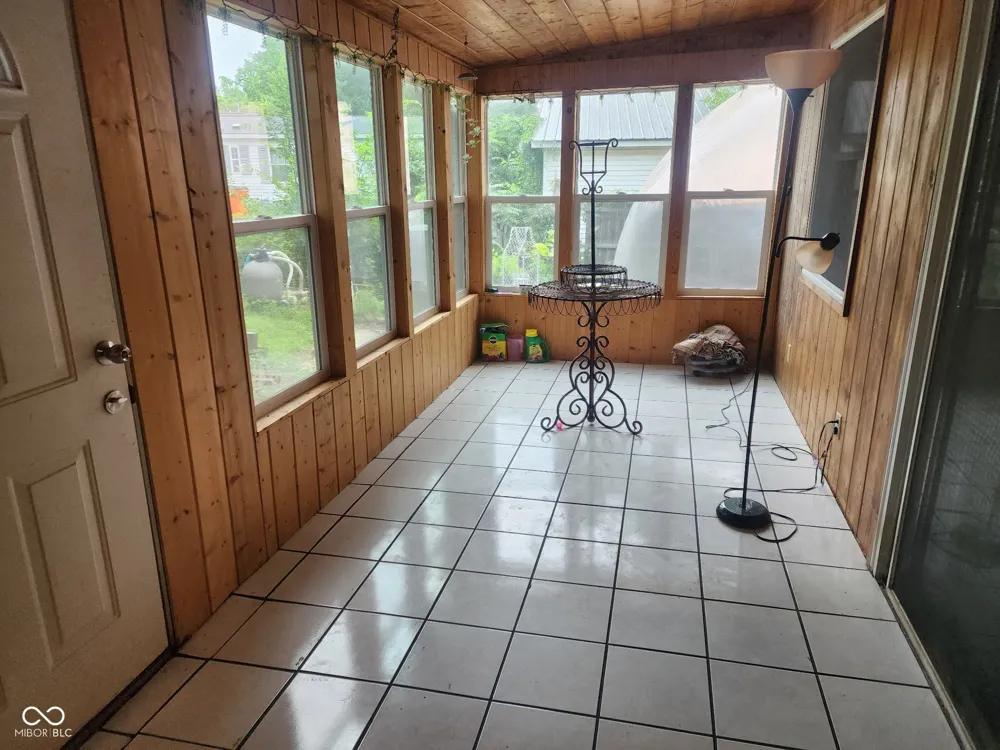7101 E Washburn Drive Monticello, IN 47960