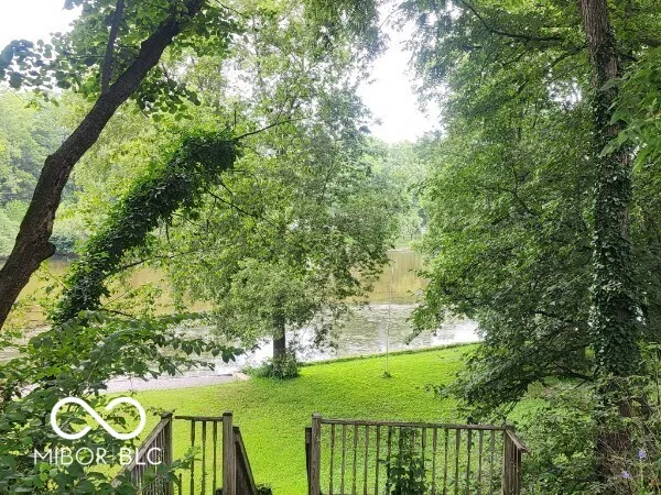 7101 E Washburn Drive Monticello, IN 47960