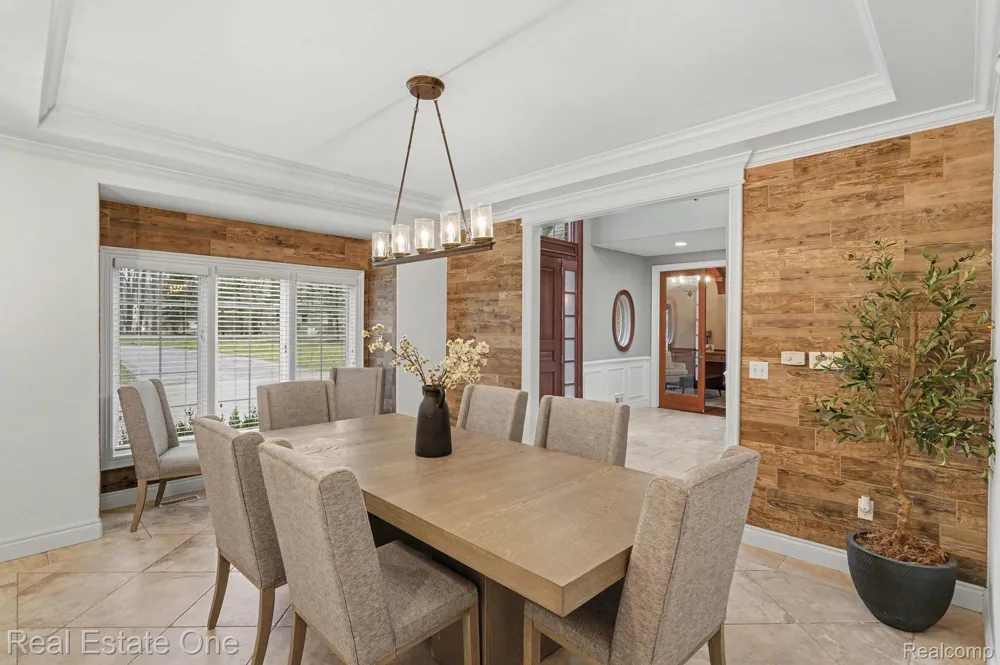 12901 Sleigh Trail Hartland Township, MI 48380