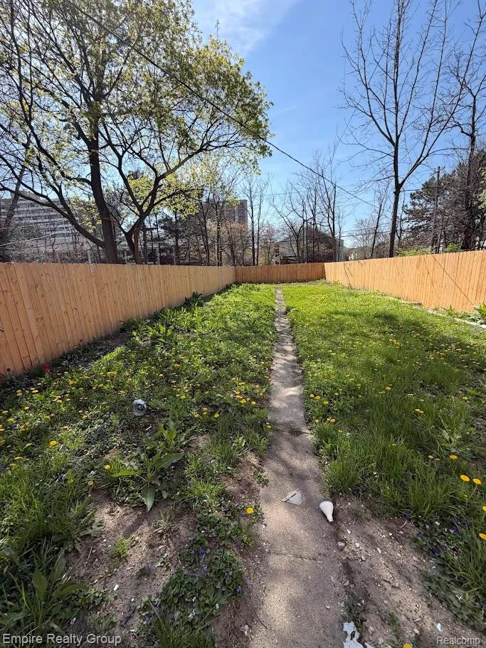 1341 Seward Street Detroit City, MI 48202