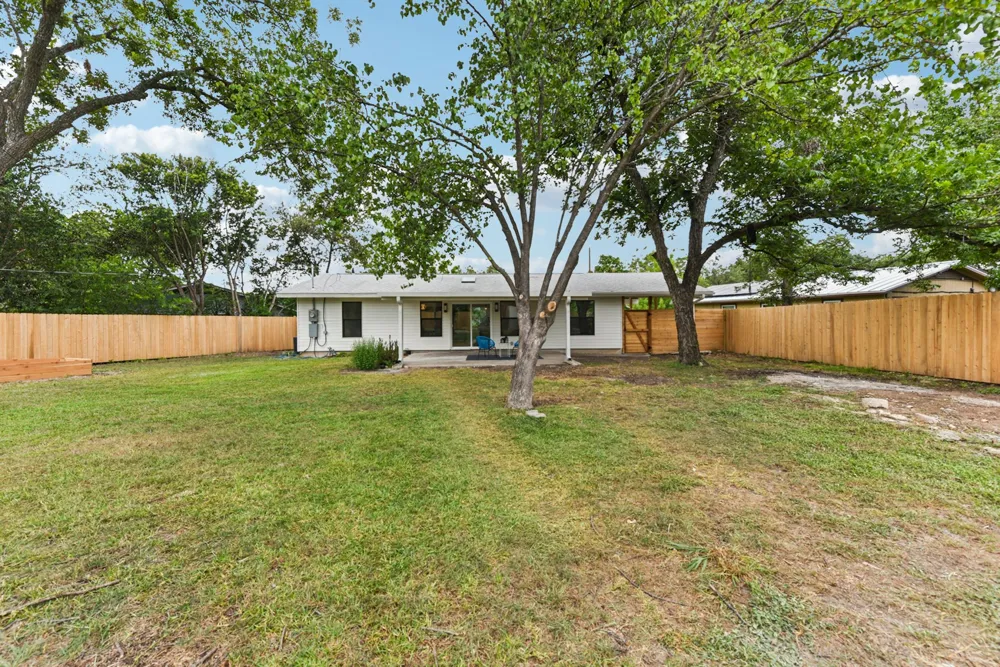 7503 Carriage Drive Austin, TX 78752