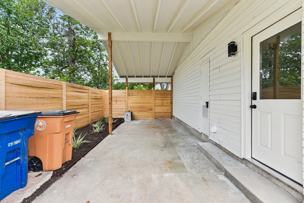 7503 Carriage Drive Austin, TX 78752