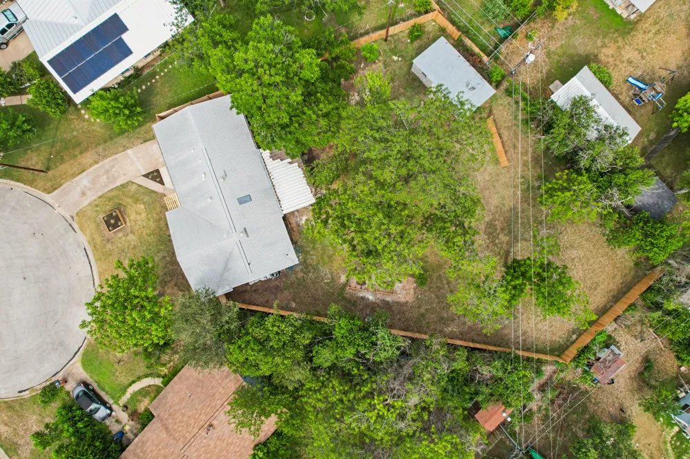 7503 Carriage Drive Austin, TX 78752