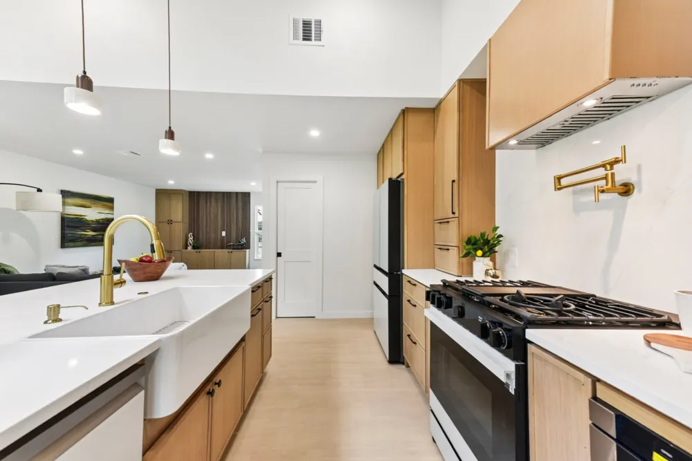 7503 Carriage Drive Austin, TX 78752