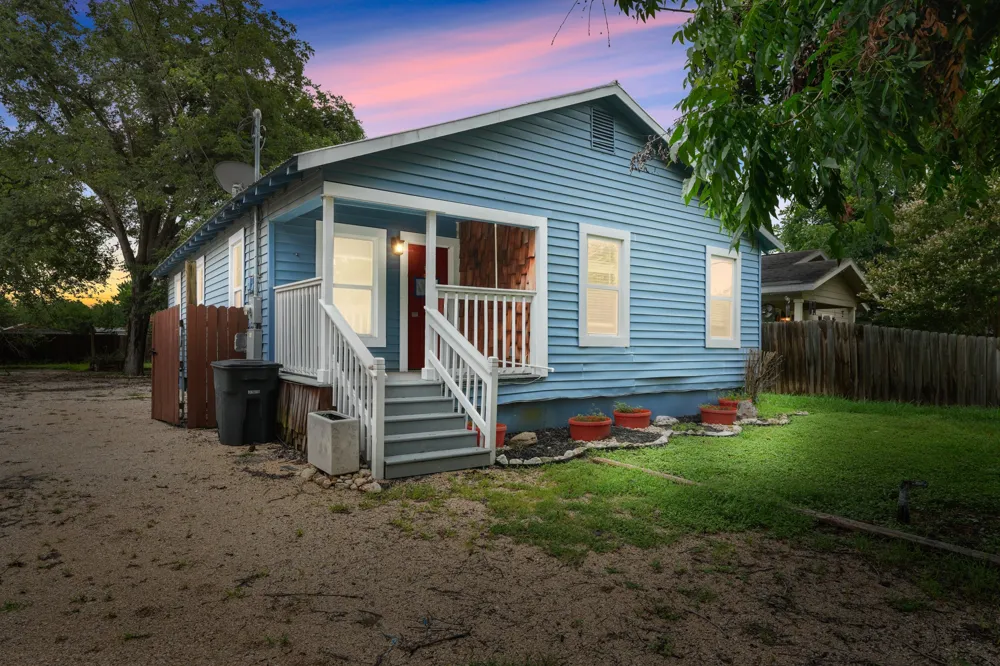 1655 Katy Street New Braunfels, TX 78130