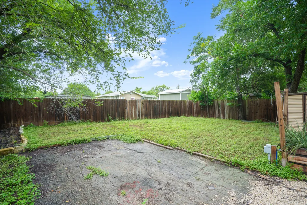 1655 Katy Street New Braunfels, TX 78130
