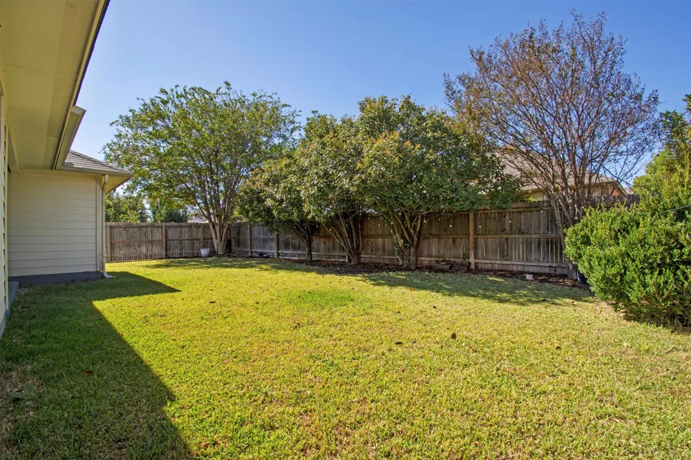 3300 Winding Shore Lane Pflugerville, TX 78660