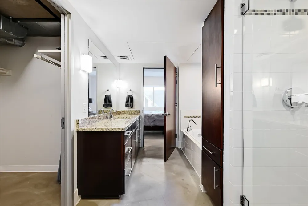 800 Brazos Street #705 Austin, TX 78701
