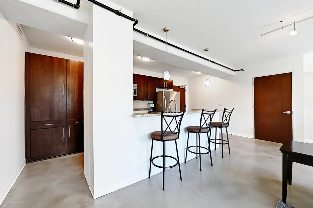 800 Brazos Street #705 Austin, TX 78701