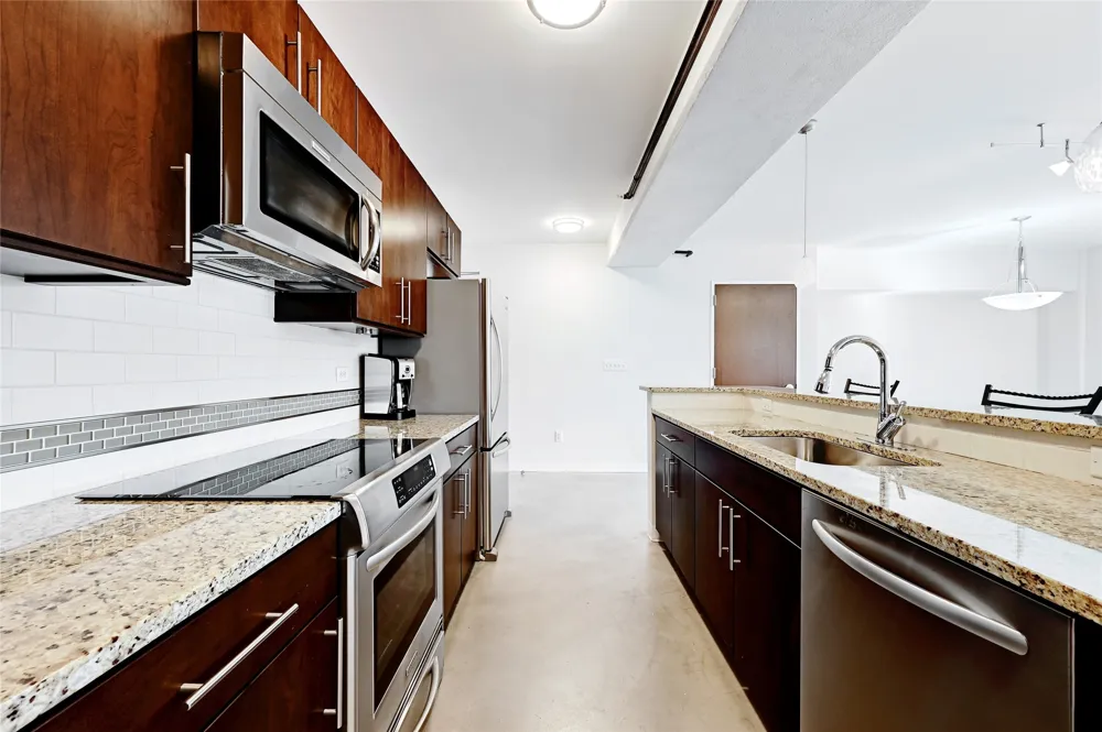 800 Brazos Street #705 Austin, TX 78701