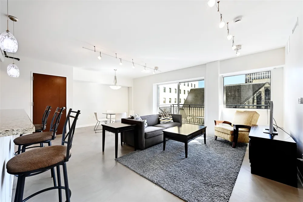 800 Brazos Street #705 Austin, TX 78701