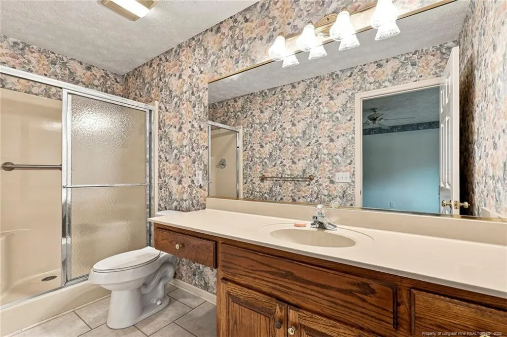 709 Essex Court Sanford, NC 27332