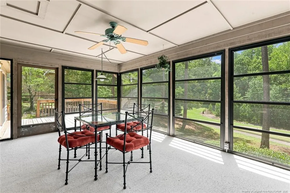 709 Essex Court Sanford, NC 27332