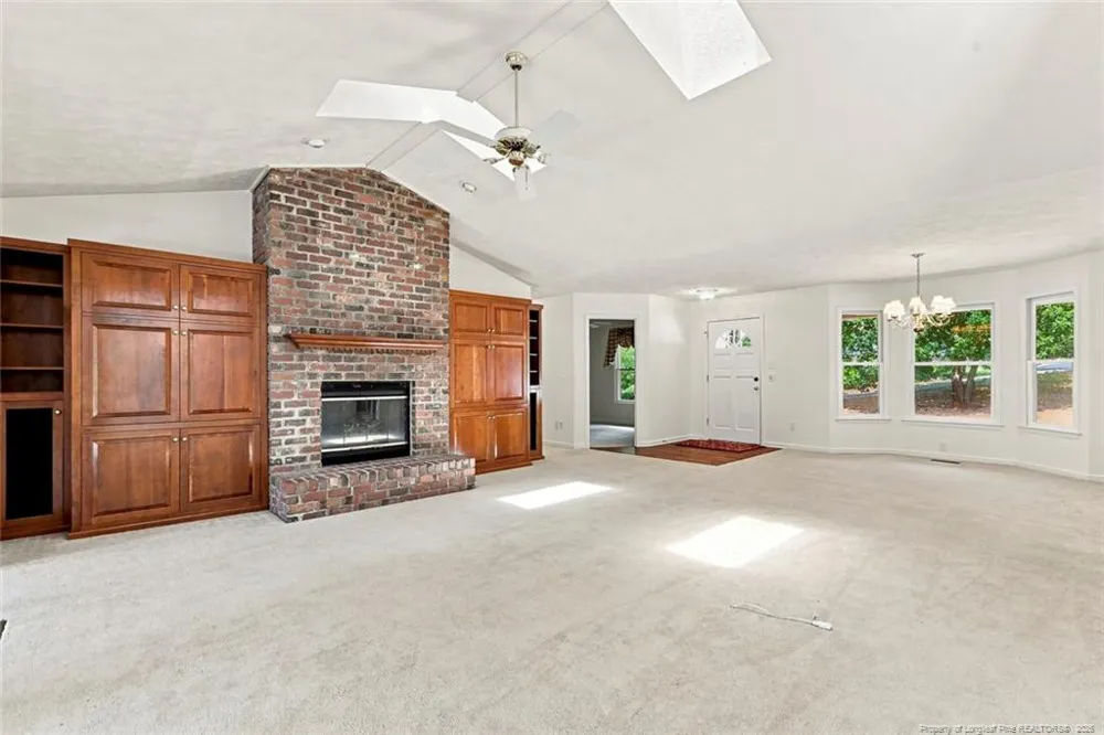 709 Essex Court Sanford, NC 27332