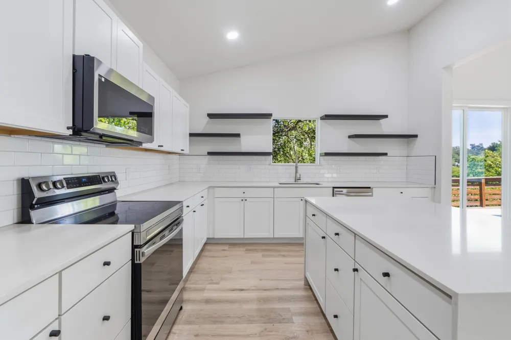 5010 Baker Street Austin, TX 78721