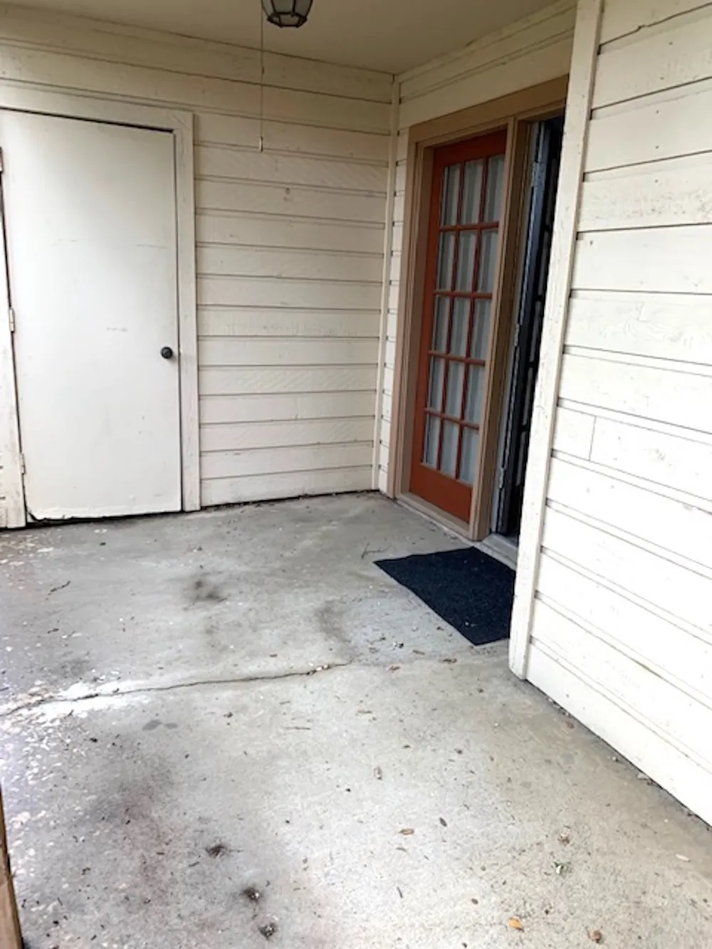 16301 Ledgemont Lane #101 Addison, TX 75001
