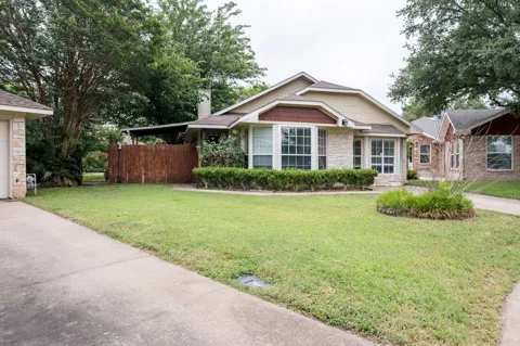8900 Pocono Cove