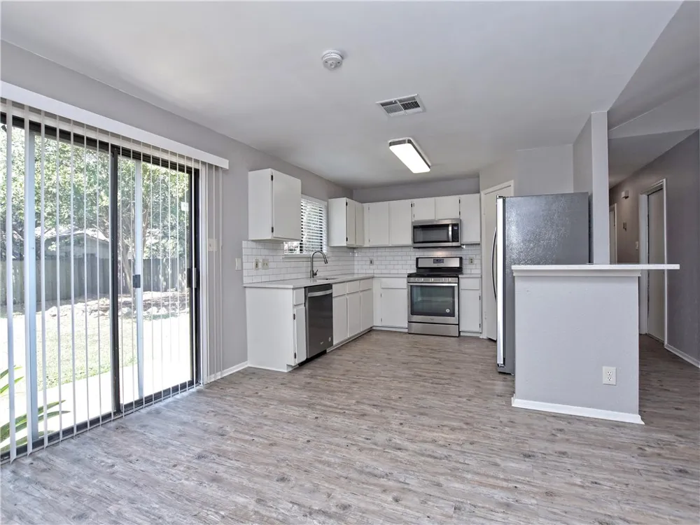 802 Primrose Lane Cedar Park, TX 78613