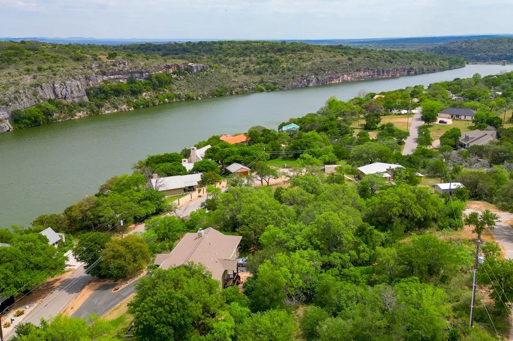 41 Callauno & Callados Marble Falls, TX 78654