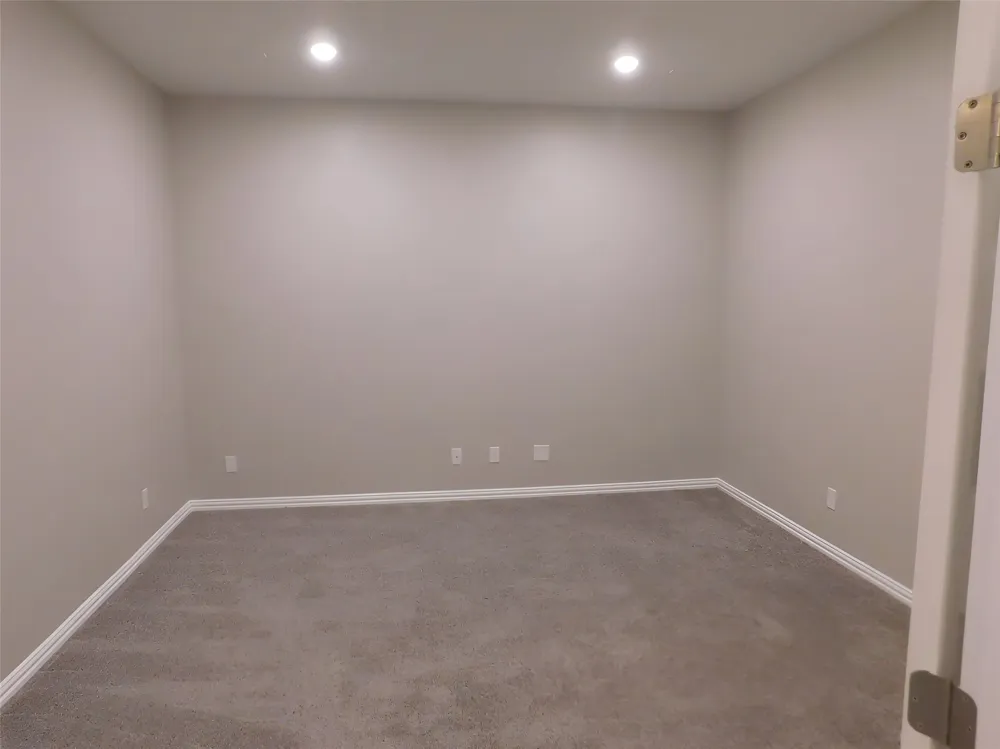 2121 WOODED RUN TRAIL Georgetown, TX 78628