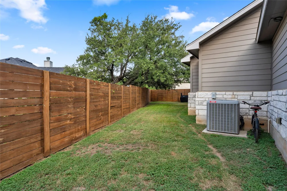 102 Fox Circle Burnet, TX 78611