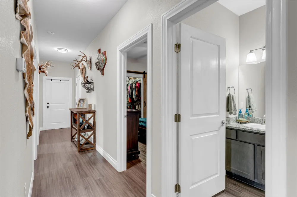 102 Fox Circle Burnet, TX 78611