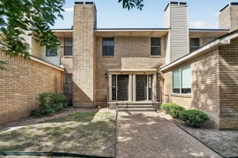 8400 Jamestown Drive #512
