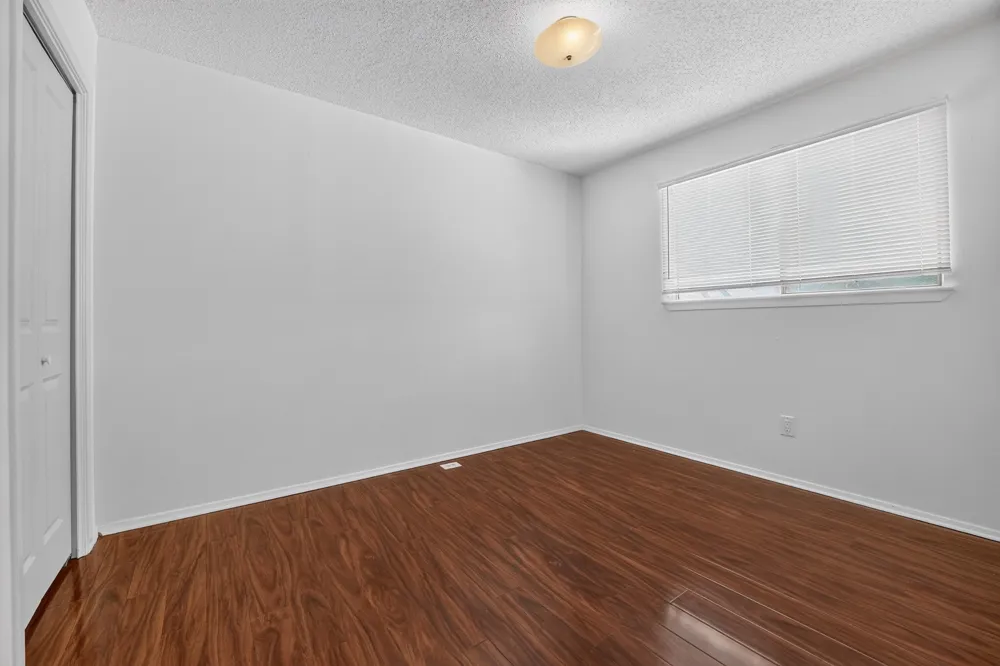 8400 Jamestown Drive #512 Austin, TX 78758