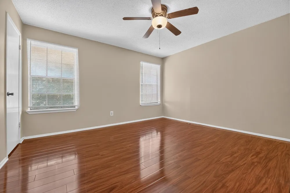 8400 Jamestown Drive #512 Austin, TX 78758