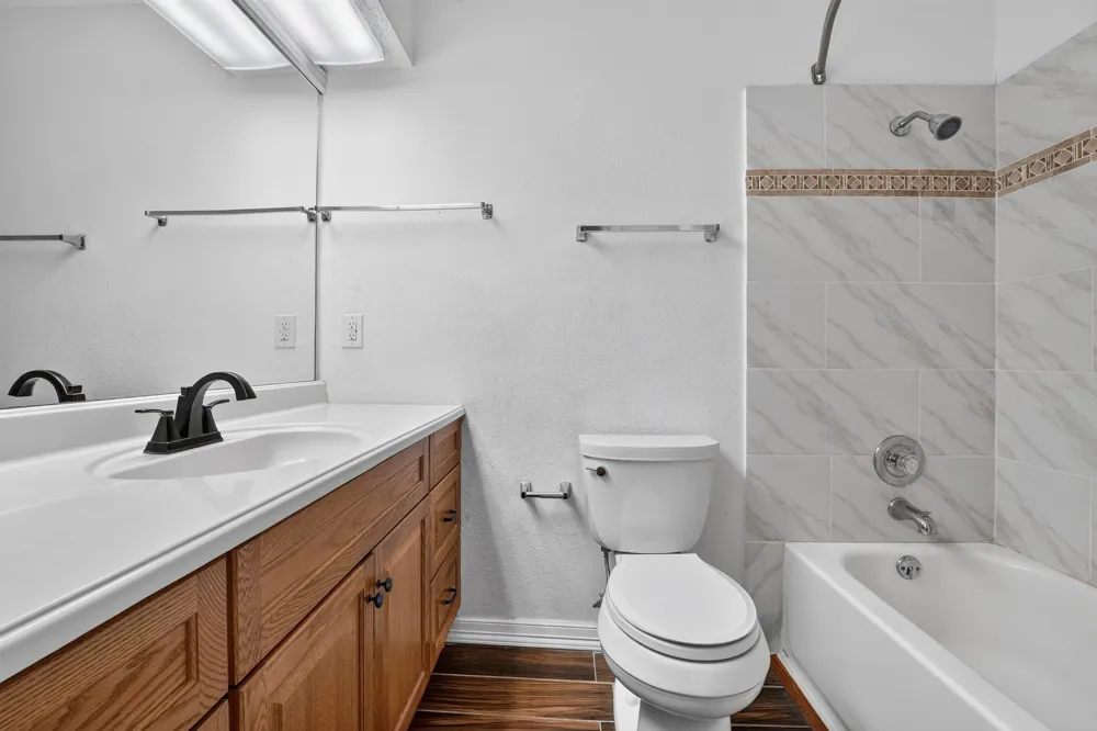 8400 Jamestown Drive #512 Austin, TX 78758