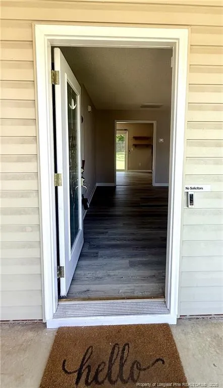 81 Essex Court W Sanford, NC 27332
