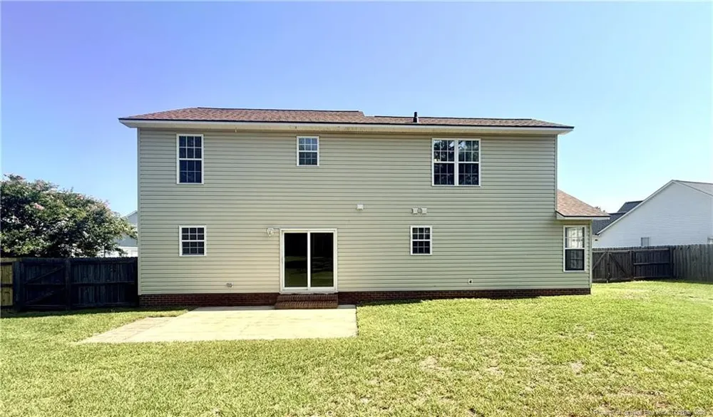 81 Essex Court W Sanford, NC 27332